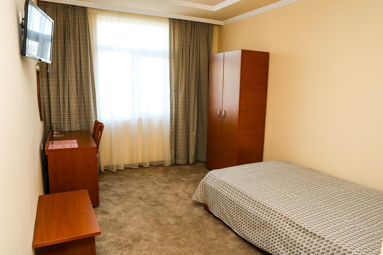 Hotel Bulgaria Kŭrdzhali Room photo